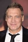 Holt McCallany